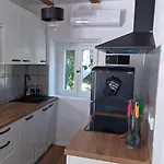 Apartament Mocic *